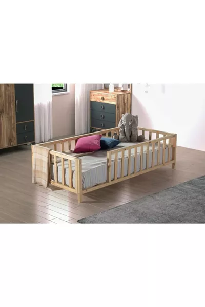 Pera Wooden Montessori Bed