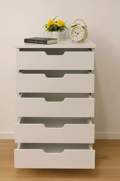 Nightstand / Dresser
