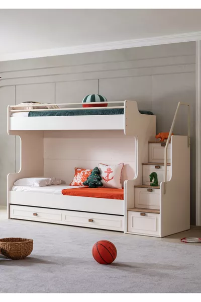 Ranza, Letto a castello Zenit Plus con cucciolo bianco