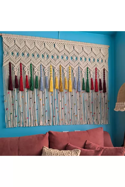 Tête de lit en macramé multicolore