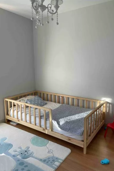 Unisex Montessori Baby- en Kinderbed Natuurlijk Houten Bed