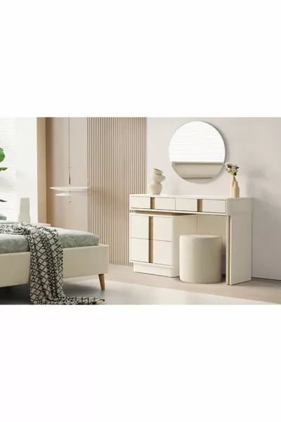 Veni Dresser