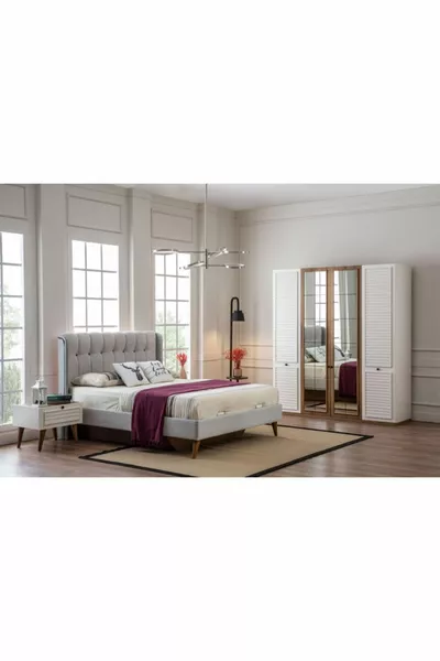 Vron Ett 4-Door Bedroom Set