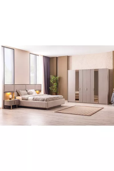 Schlafzimmer-Set mit Lattenrost und Bettgestell