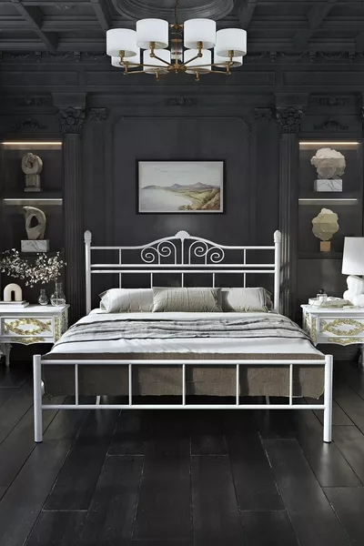 King Ferforje White Double Metal Bed