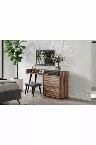 Cotta Brown Dresser