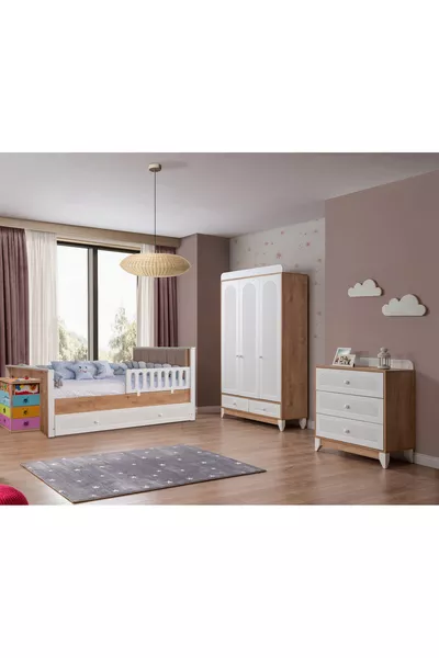 Mira Oak Baby and Children's Room Set / Includes Bed and 7-Piece Bedding Set