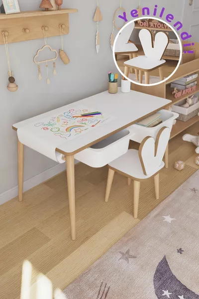 Kinderactiviteitstafel met rol tekenpapier, konijntjes tafel- en stoeltjesset