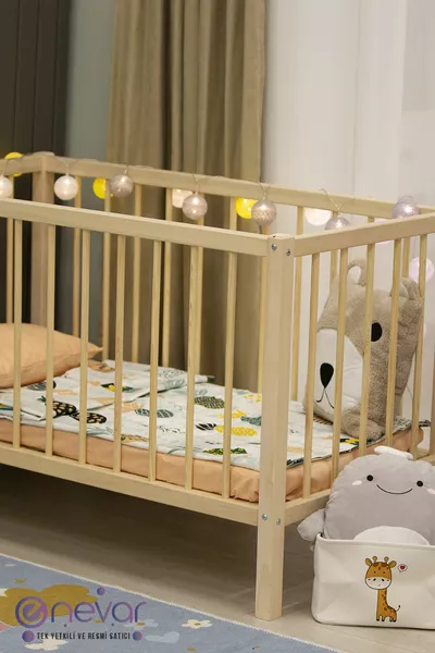 Lit pour bébé en bois Montessori